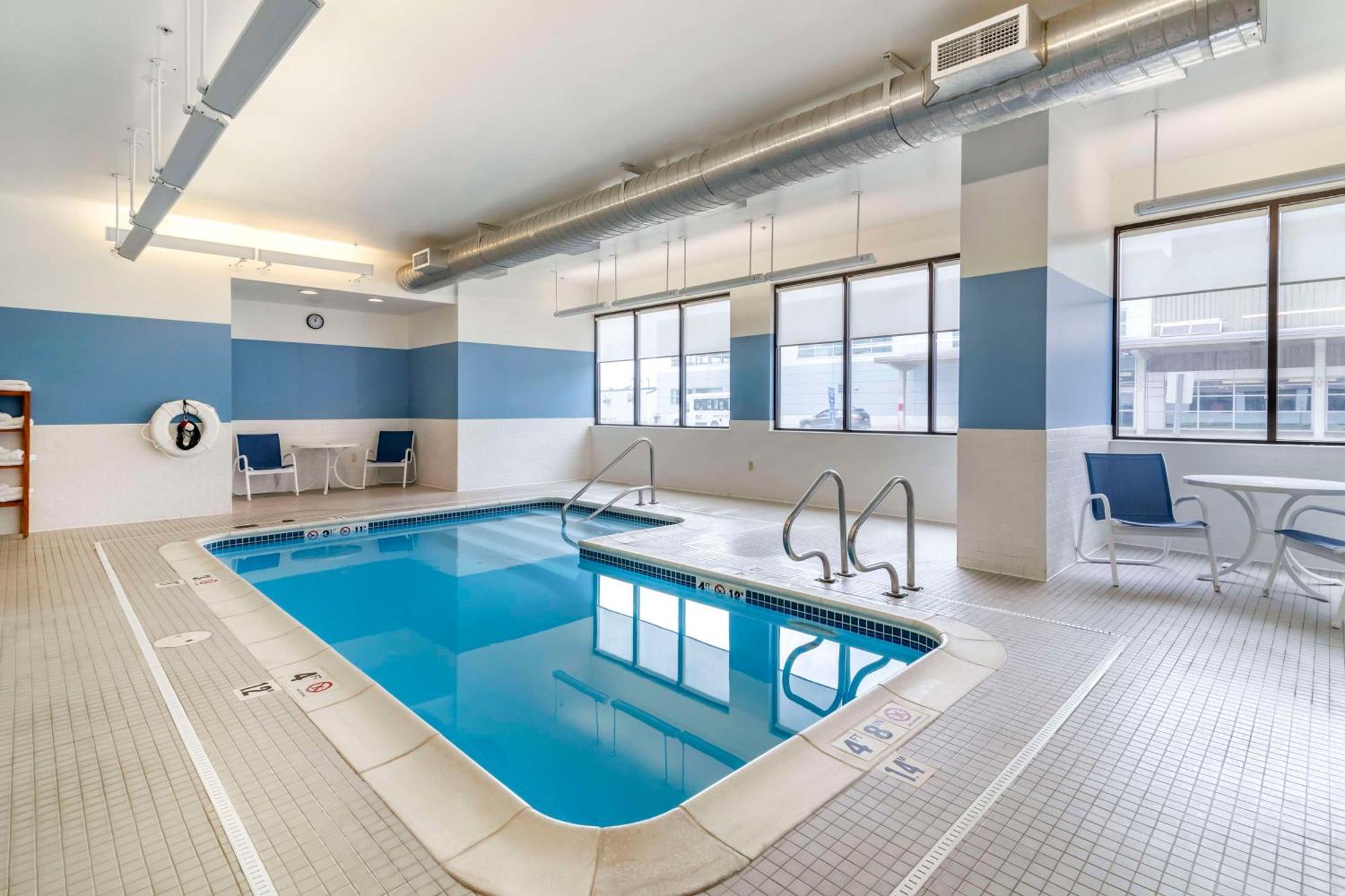 Bangor Aviator Hotel BW Premier Collection מראה חיצוני תמונה